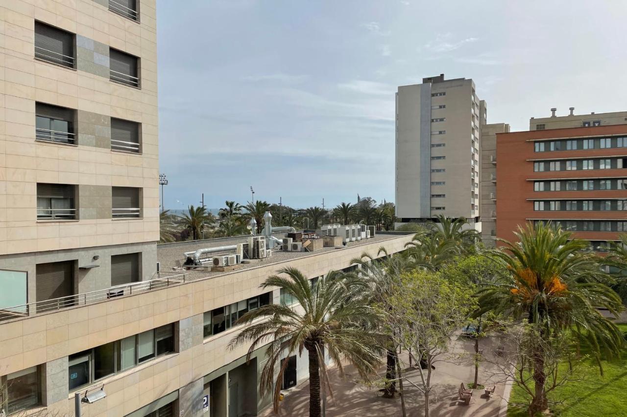 With Sea Views Next To The Of Mar Bella Appartement *